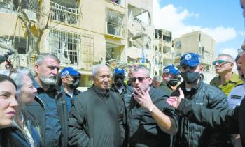 伊朗正式从防御转为进攻 战场态势升级