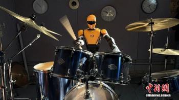 西湖大学发布世界首款身外化身机器人 实现毫秒级同步复刻