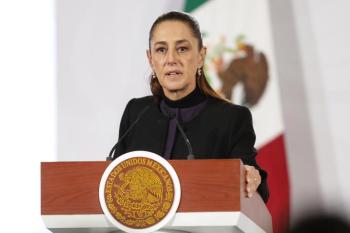 墨西哥一矿工被困井下14天获救生还 奇迹再现