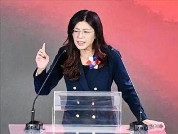 郑丽文再次表态台美巨额军售案 和平愿景遇冷