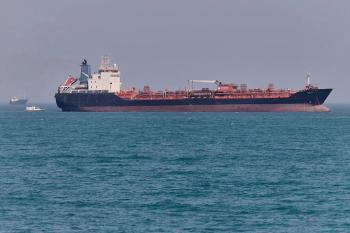 美军再次空袭多艘伊朗油轮，伊朗声明强烈谴责美国并提请联合国 局势紧张升级