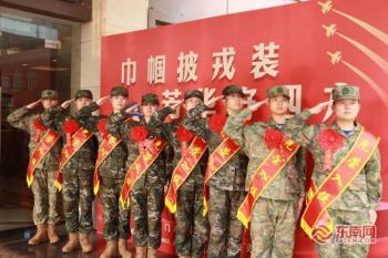 厦门8名女兵将赴军营 青春答卷书写报国梦