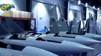 伊朗电视台罕见公布无人机生产线画面 展示先进军用无人机