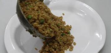 家常剩饭也能变大餐？酱油炒饭的3个秘诀，太香了！