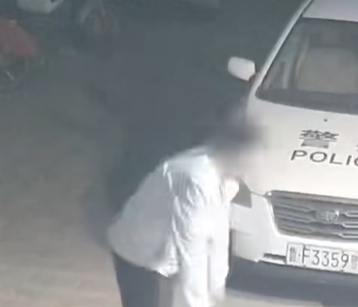 患癌老民警在派出所外敬禮？警方回應(yīng) 騙局被揭穿