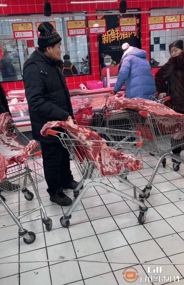 東北人讓廣東人驚掉的一萬個瞬間 買排骨豪橫對比