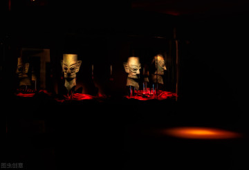 三星堆周围并不产黄金，古蜀国这些黄金面具、金杖都从何而来？