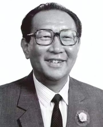 九三学社中央原副主席安振东逝世，享年92岁