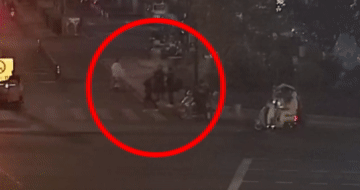 00后姑娘约会路上救助摔倒老人 爱心接力温暖人心