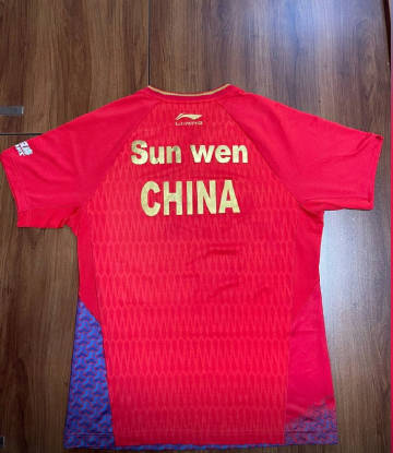 孙闻宣布国家队运动生涯落幕