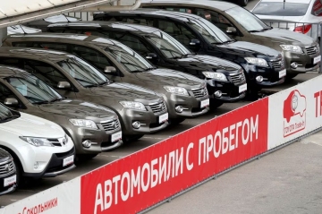 日本限制对俄出口二手汽车，为每年近20亿美元交易“踩下刹车”