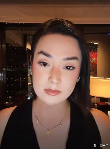 让劣迹网红的复出试探无处遁形 人民日报点名批评