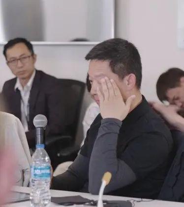 賈躍亭數(shù)度哽咽:散戶救了我們的命