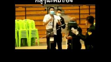 泰国又迎抽签征兵 ＂八尺男儿＂抽中当场＂香消玉殒＂