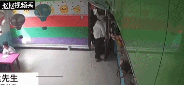 幼儿园被虐女童多次被拖进死角打 教师长期虐待曝光