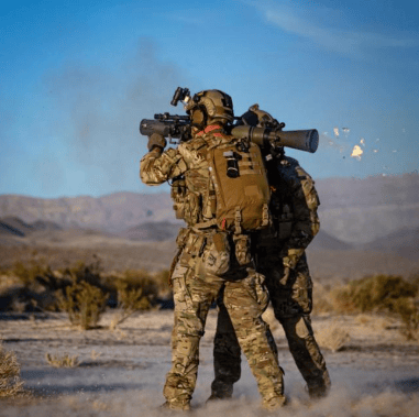 美海军陆战队2000多人将抵达中东 秀肌肉引发关注