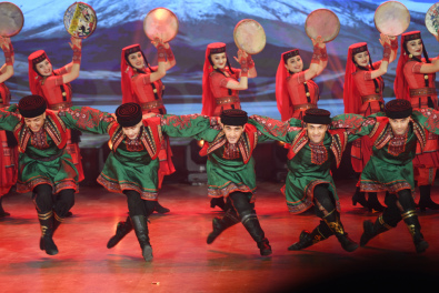신장 카스 ‘파미르 소리’민족음악축제 개막
