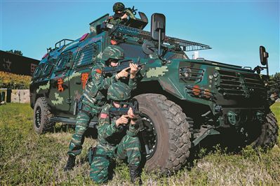 “特战玫瑰”绽放逐梦征程