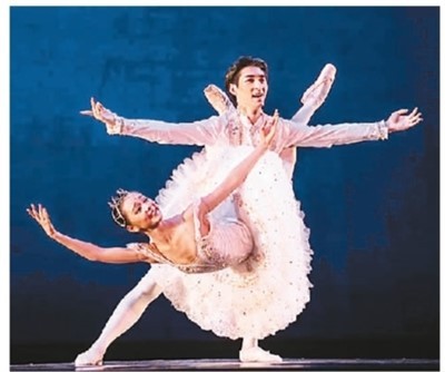 中央芭蕾舞团连获国际大赛最高奖项 中国芭蕾扬名世界