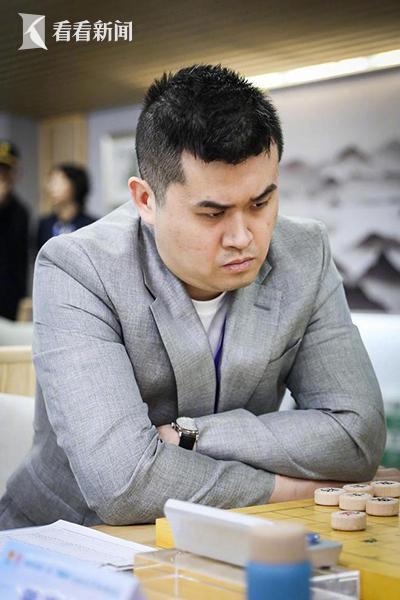 王天一等六位象棋大師涉行賄受賄案開庭
