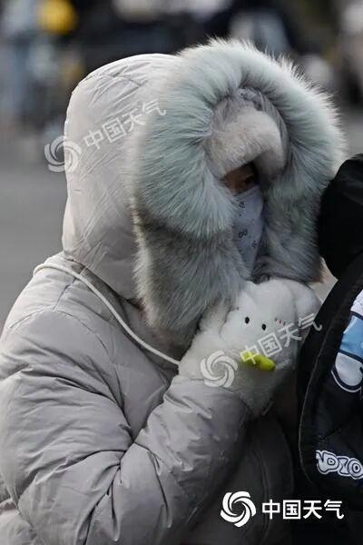 五问下半年首场寒潮：要持续多久？南方多地将体验冬日寒冷