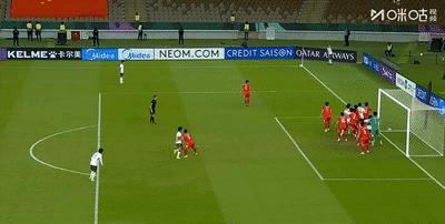 U23国足火速两球领先！向余望精彩远射破门，C罗式siu激情庆祝 小伙子们判若两队