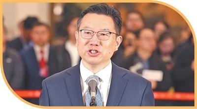 第3场代表通道 委员们共话发展新机遇