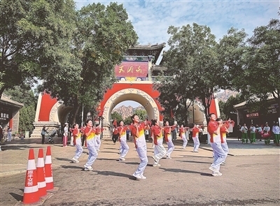 开启“宠粉”模式 吸引八方游客