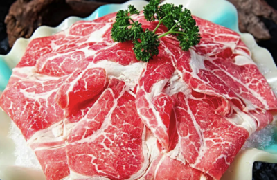研究发现：吃肉可能与长寿有关？肉跟青菜要合理搭配