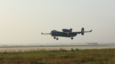 “九天”无人机成功首飞！