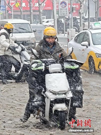 沈阳大雪 寒潮大风接踵而至