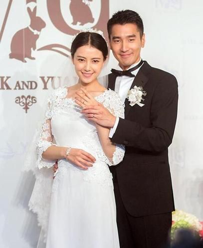 高圆圆发文支持老公赵又廷新剧:开启二刷