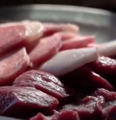 日本熊灾催生熊肉特色菜肴