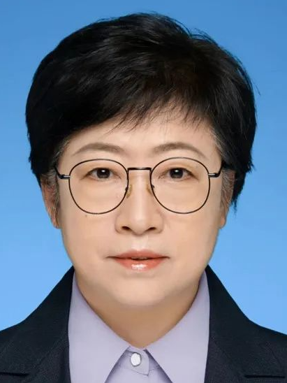 王淑梅任中华人民共和国二级大法官，
