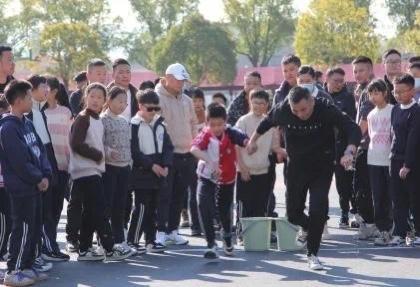 家长会创新！宁波一小学家长会只允许爸爸参加