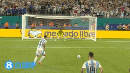 阿根廷2比0战胜秘鲁，小组头名出线，劳塔罗梅开二度 强势晋级八强赛