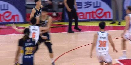 CBA广东vs江苏前瞻：徐杰、胡明轩pk庞峥麟 崔永熙盼延续火热状态 广东客场占优