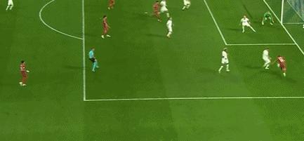 葡萄牙2-1挪威 4连胜提前出线：C罗回归之门渐闭