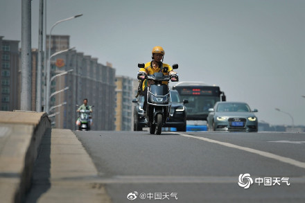 专家解析为何北京这么热