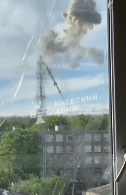 俄军精准打击乌电视塔现场视频曝光