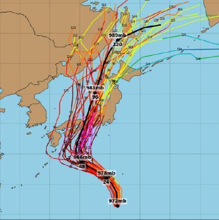 台风“珊珊”向日本靠近 四国岛或成登陆点