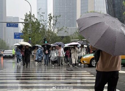 北京今夜全市有雨 雷陣雨伴大風