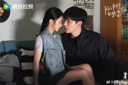 多處吻戲借位遭質(zhì)疑 熱播劇發(fā)聲明