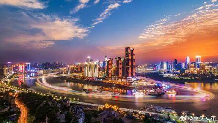 只需0.007秒新疆的電就能送到重慶 特高壓工程投產(chǎn)送電