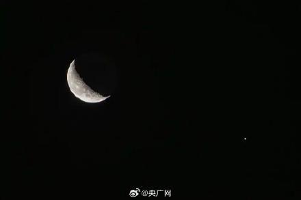 木星伴弦月14日凌晨上演 赏心悦目天象