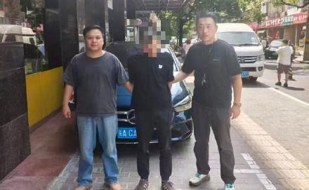 员工偷换卤肉店收款码半年转走近10万