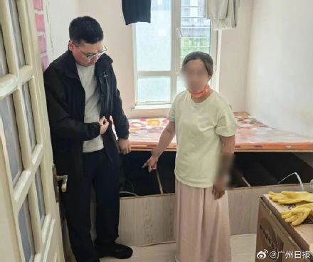 保洁偷走雇主黄金带全家逃跑