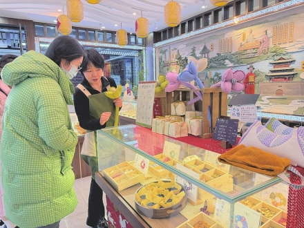 商圈飘出本草香 中式养生成时尚