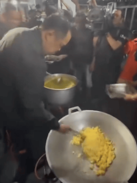 泰国数百万人受洪灾 军方派航母救灾 合艾成重灾核心区