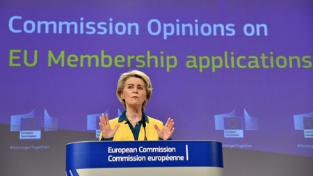EU-Kommission empfiehlt EU-Kandidatenstatus für die Ukraine und Moldawien